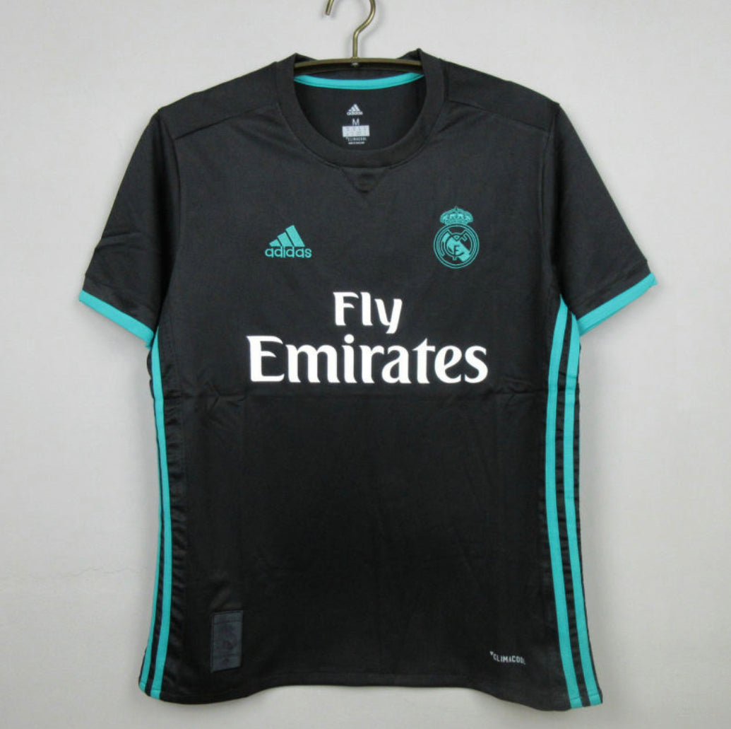Real Madrid 17/18 away