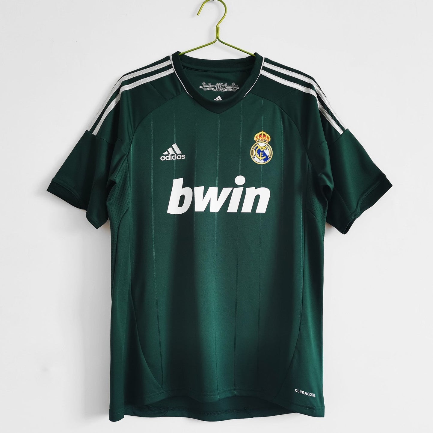Real Madrid 12/13 Retro Third