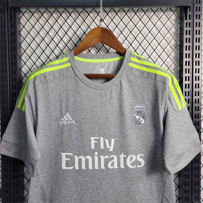 Real Madrid 15/16 Away
