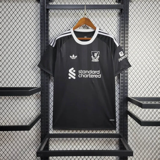 Liverpool 25/26 Away Shirt GK