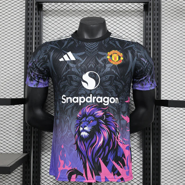 Manchester United "Midnight Roar" Special Kit