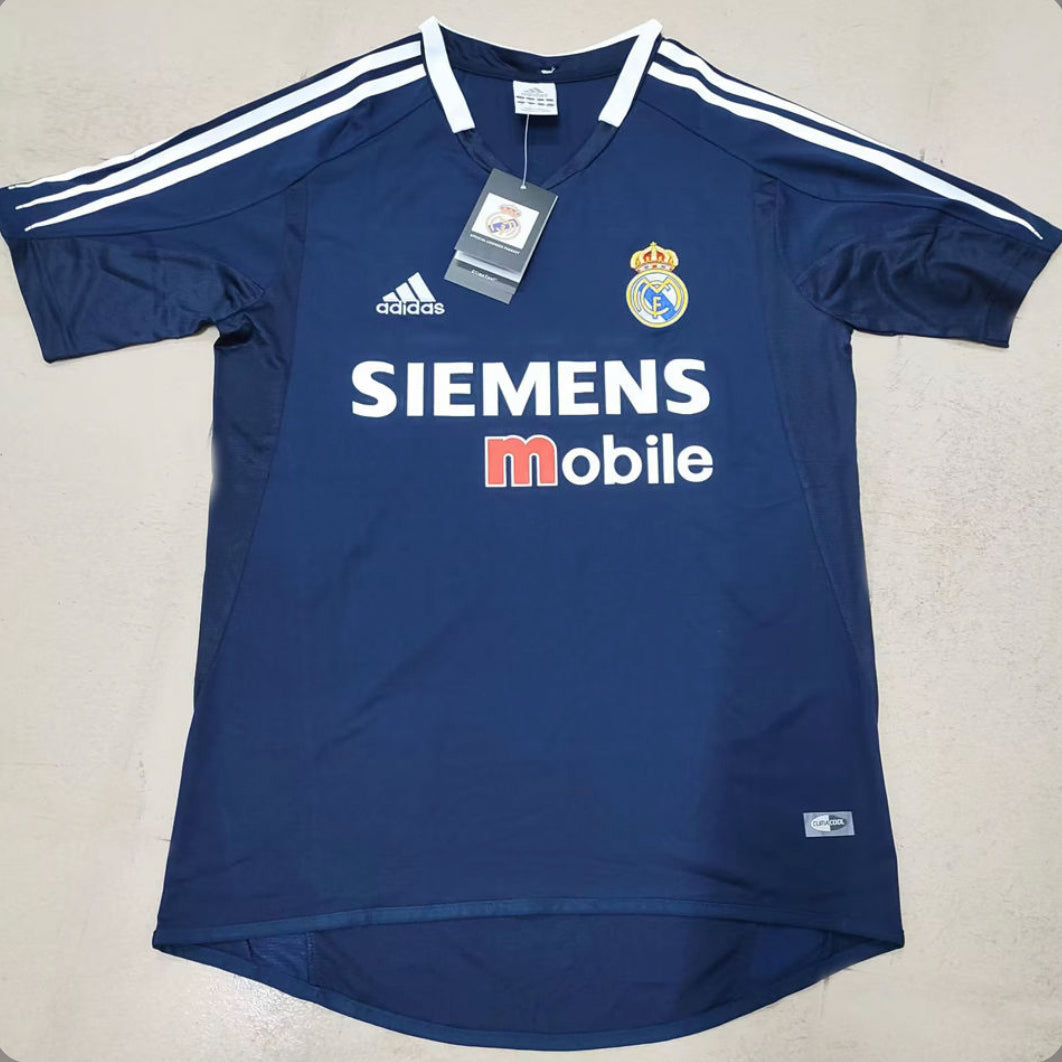 Real Madrid 04/05 Away