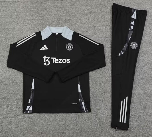 Manchester United  Black Training Tracksuit 24/25