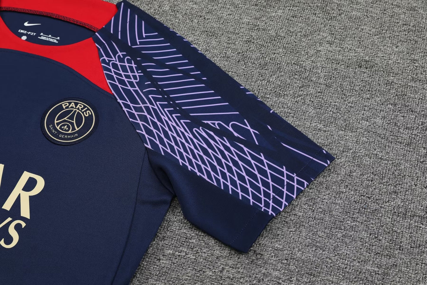 PSG 23/24 Training Shirt Home