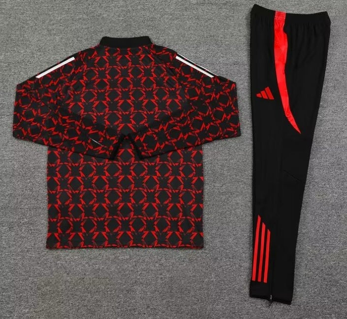 Manchester United Red And Black Training Tracksuit 24/25