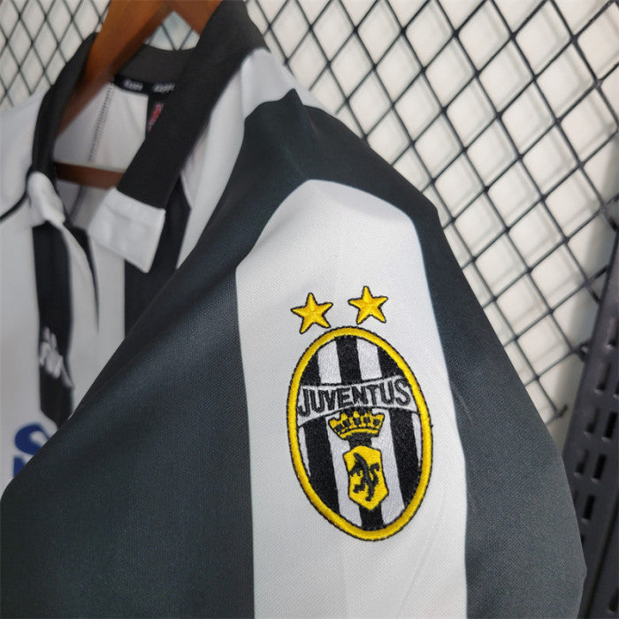 Juventus 97/98 Retro Home